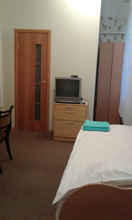 Viesu Maja Ezerkalns Hotel Krāslava Kültér fotó