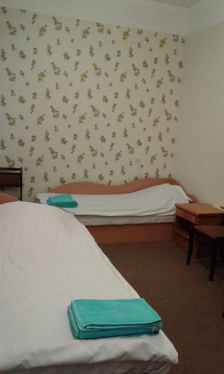 Viesu Maja Ezerkalns Hotel Krāslava Kültér fotó